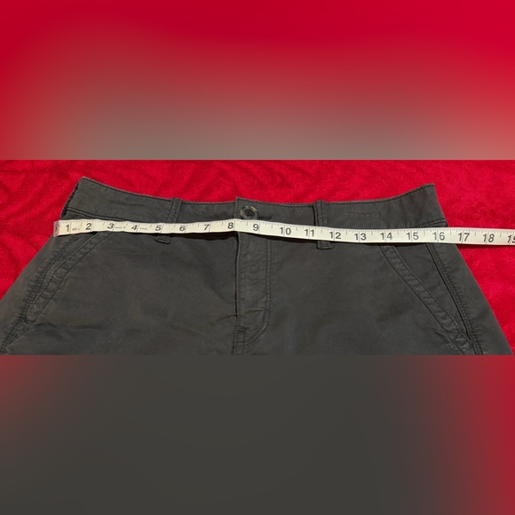 Size 8 Black American Eagle Shorts POCKETS Great Condition Measurements N Pics - Picture 6 of 12
